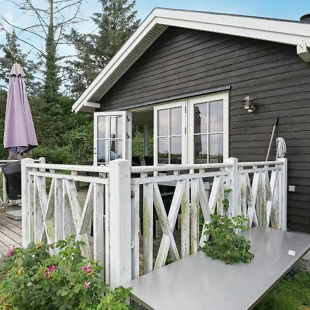 4 Person Holiday In Holiday home